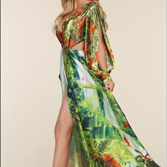 Tropical Waterfalls Maxi Dress - Picture 5 of 16